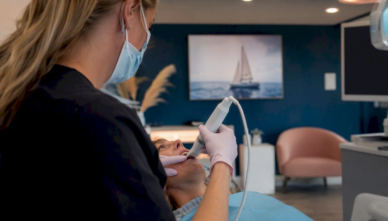 Porcelain Veneers Cost: What to Expect in 2026
