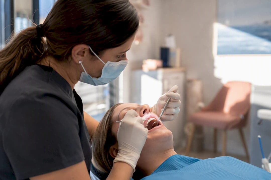 Gingivitis Treatment: How to Reverse Bleeding Gums Fast