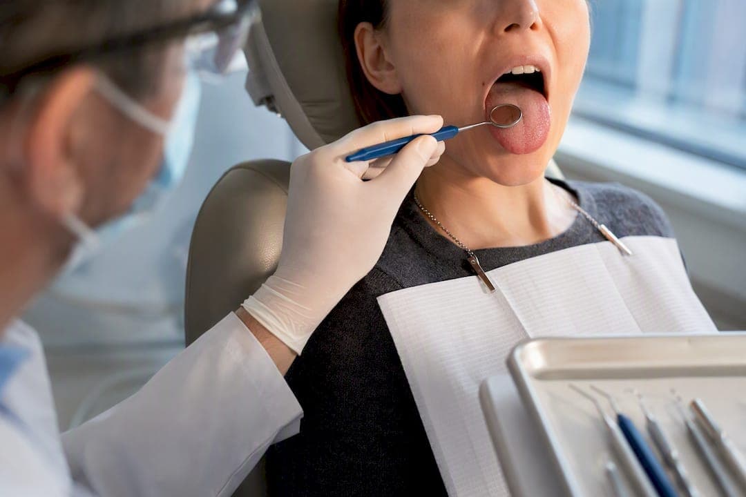 Start With the Mouth: How Dentists Diagnose Causes of Bad Breath